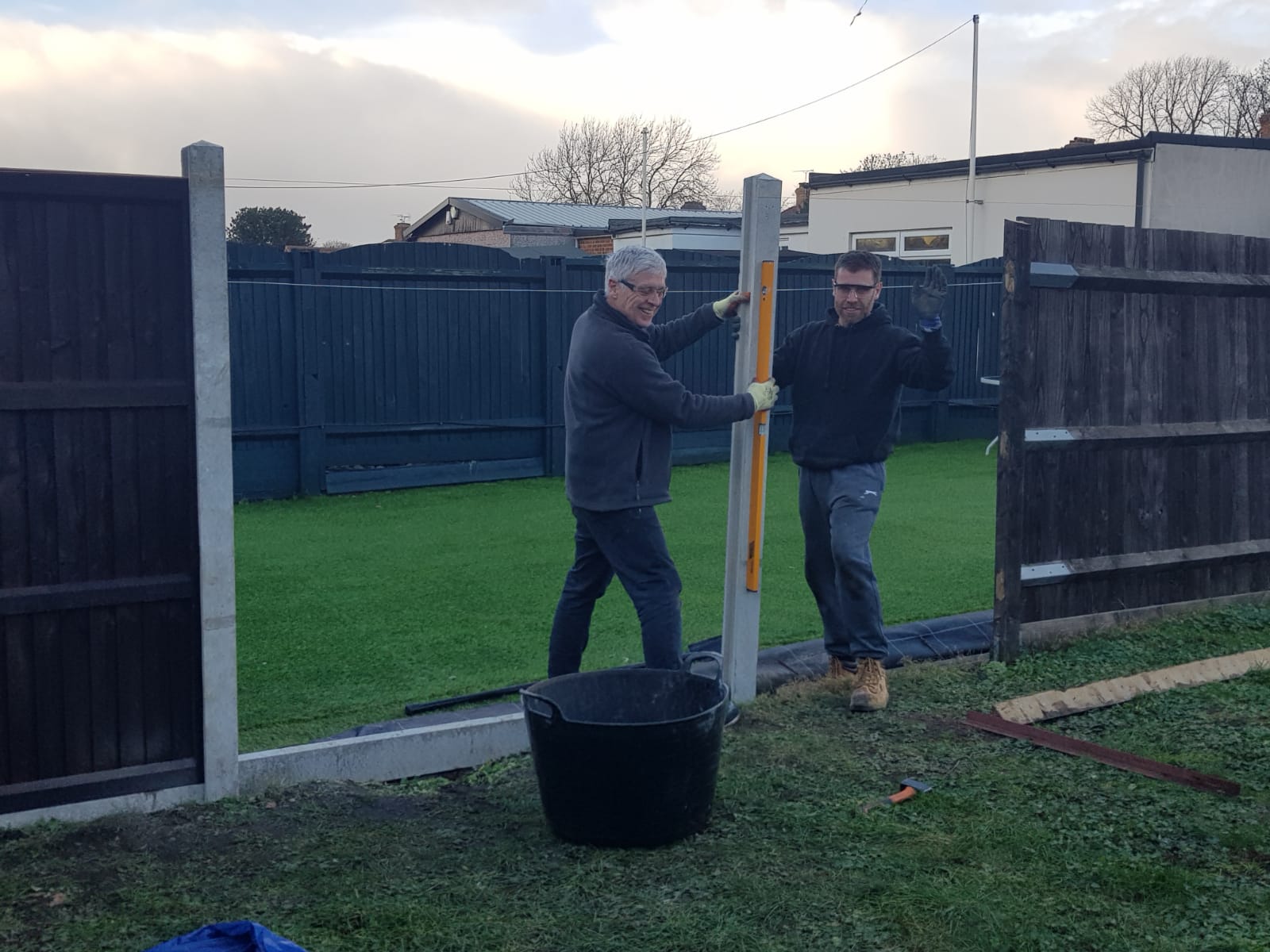 layston fencing services